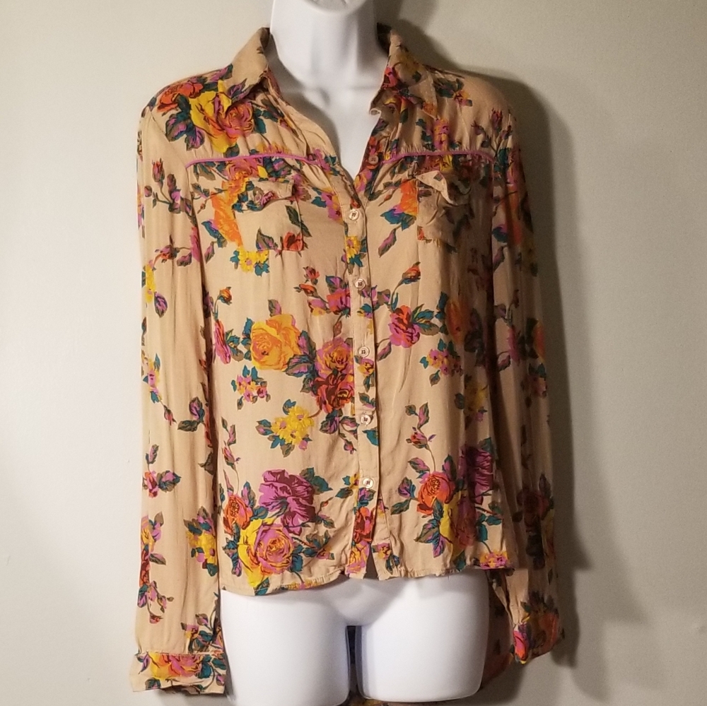 Xhilaration Button Down Shirt